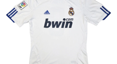 Real Madrid 2010/11 Home Retro Jersey